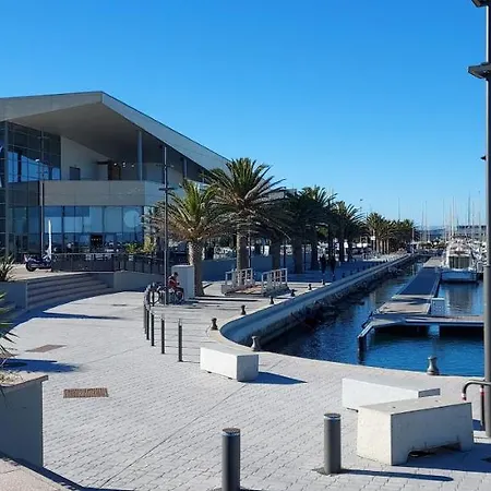 Beau T2 Au Calme Avec Parking Sublime Vue Sur Port Canet-en-Roussillon
